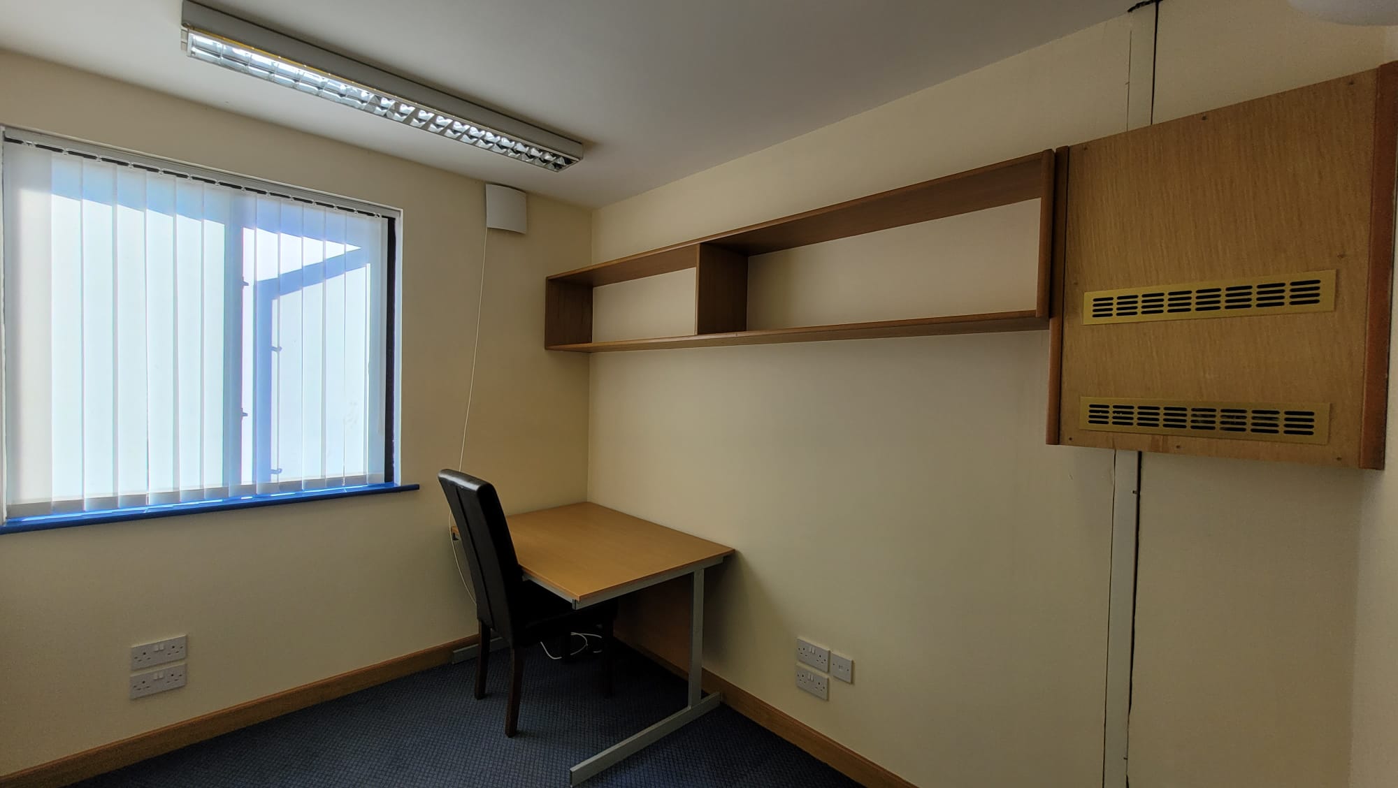 Refurbished office ready for new tenant